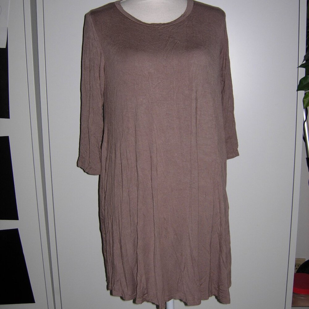 Tan Swing Style T-Shirt Dress With Pockets M